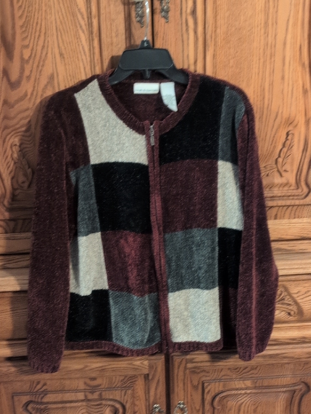 Croft & Barrow Burgundy, Black, and Gray Checker Board Pattern Zip Cardigan